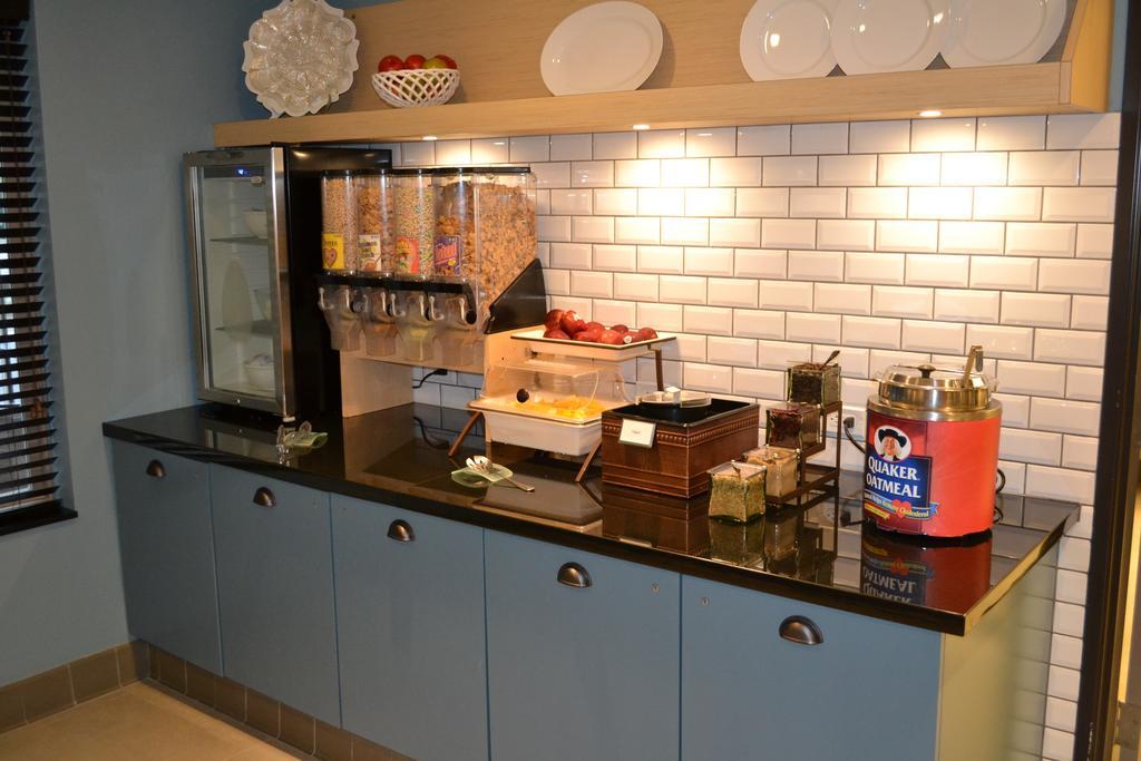 Country & By Radisson - St Paul 3* Roseville