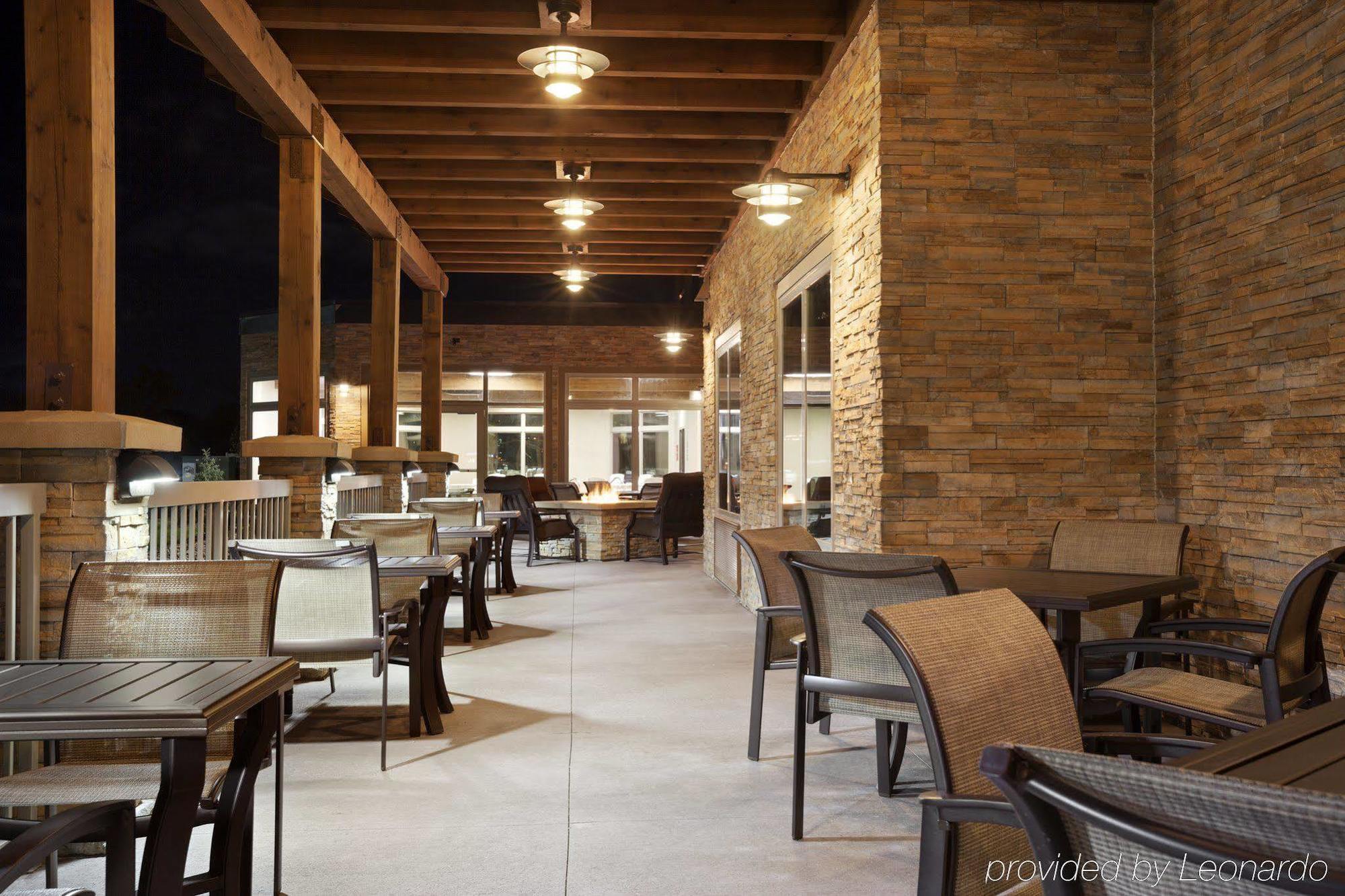 Hotel Country & By Radisson - St Paul Roseville